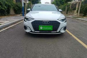 奧迪A3 奧迪 A3L Limousine 35 TFSI 時(shí)尚致雅型