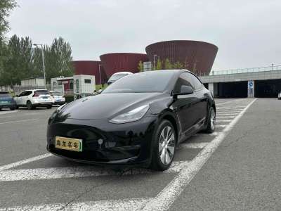 特斯拉 Model Y 改款 標(biāo)準(zhǔn)續(xù)航后驅(qū)升級版圖片