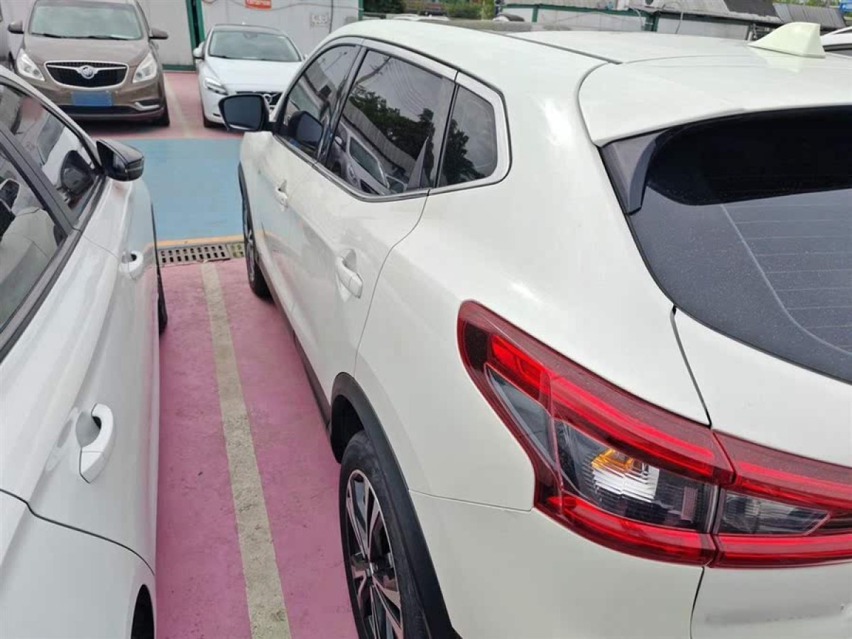 日產 逍客  2019款  2.0L CVT豪華版圖片