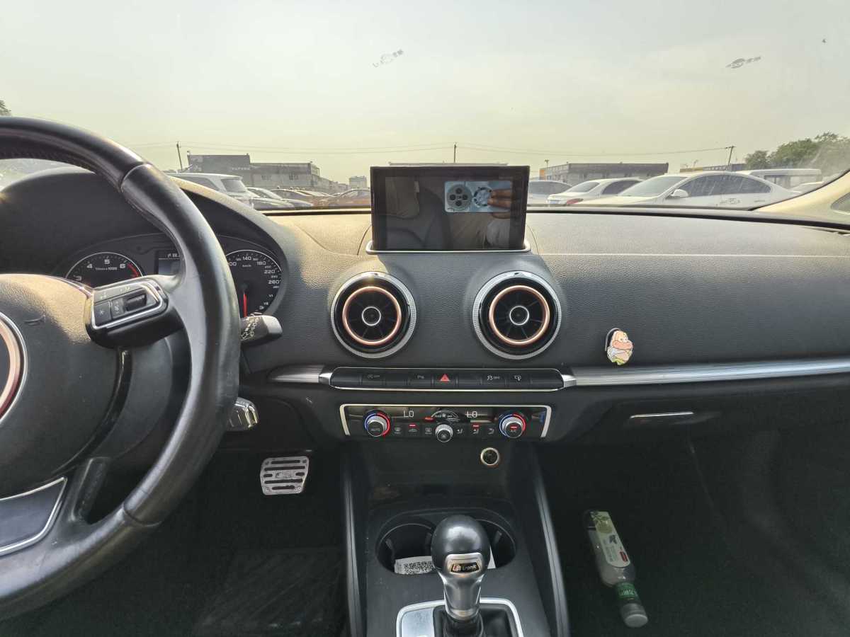 奧迪 奧迪A3  2015款 Sportback 35 TFSI 百萬紀(jì)念舒享型圖片