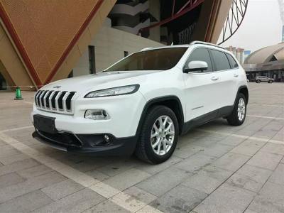 2018年11月 Jeep 自由光 2.4L 領(lǐng)先智能版圖片