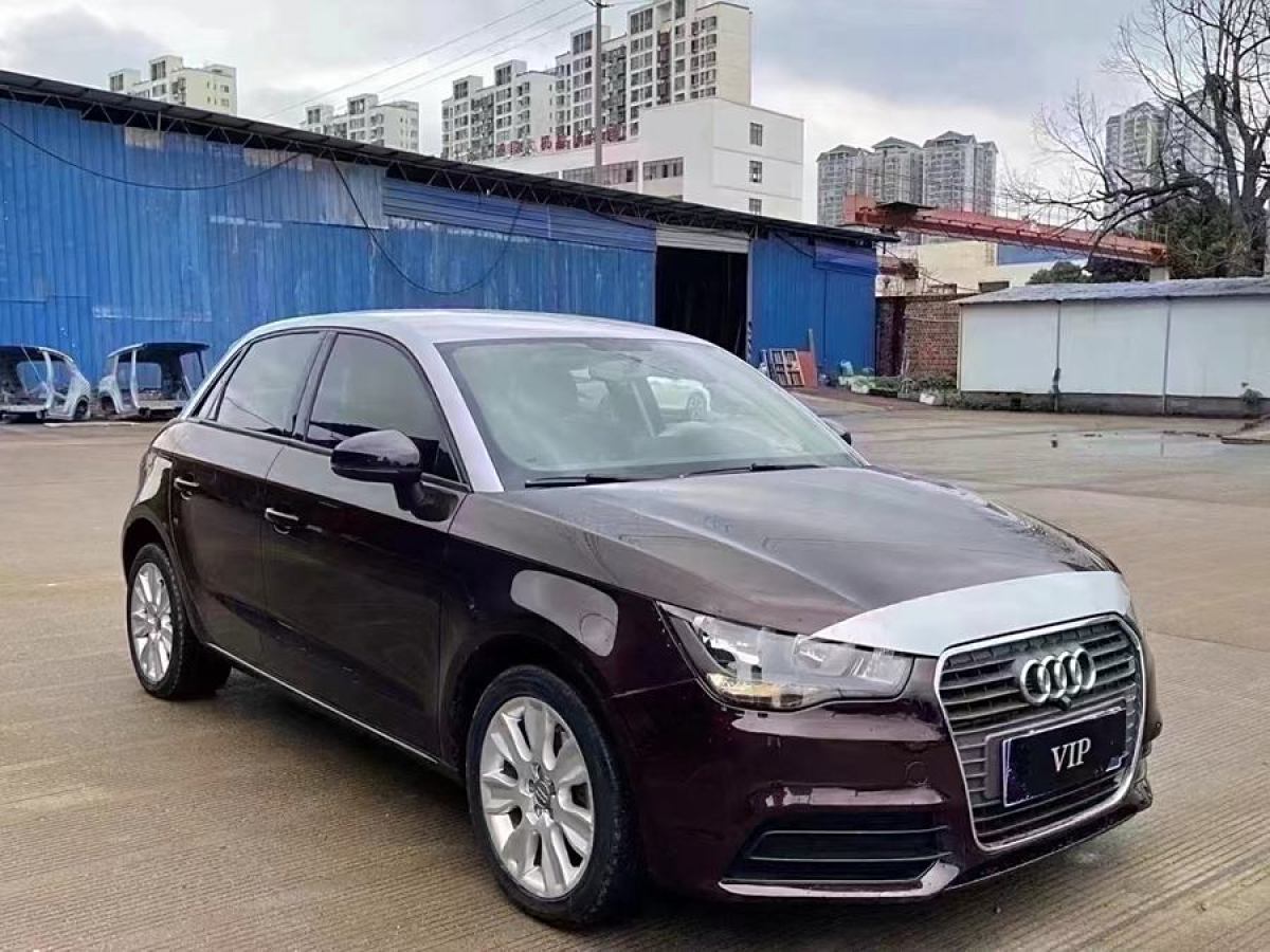 奧迪 奧迪A1  2014款 30 TFSI Sportback時(shí)尚型圖片