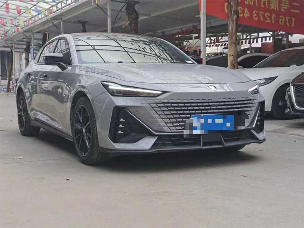 長安 長安UNI-V  2022款 1.5T 智慧領(lǐng)航型圖片