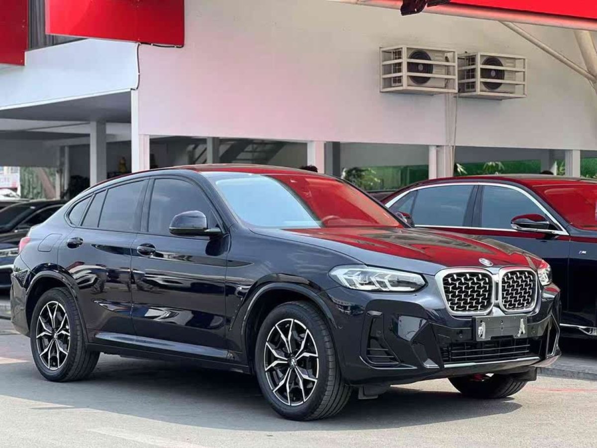 寶馬 寶馬X4  2022款 xDrive 25i M運(yùn)動(dòng)套裝圖片