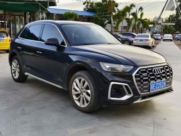 奥迪 奥迪Q5L  2021款 40 TFSI 时尚动感型