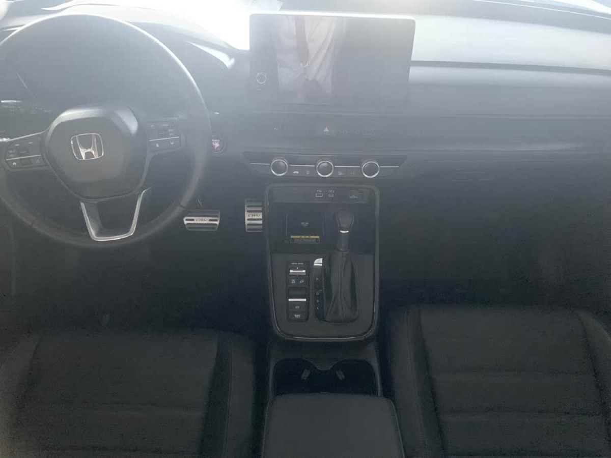 本田 CR-V  2023款 240TURBO 兩驅(qū)鋒尚5座版圖片