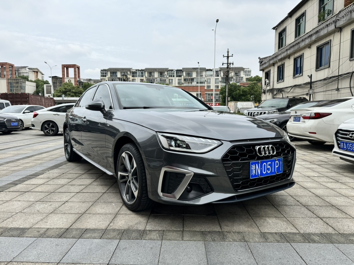 奥迪 奥迪A4L  2022款 40 TFSI 时尚致雅型图片