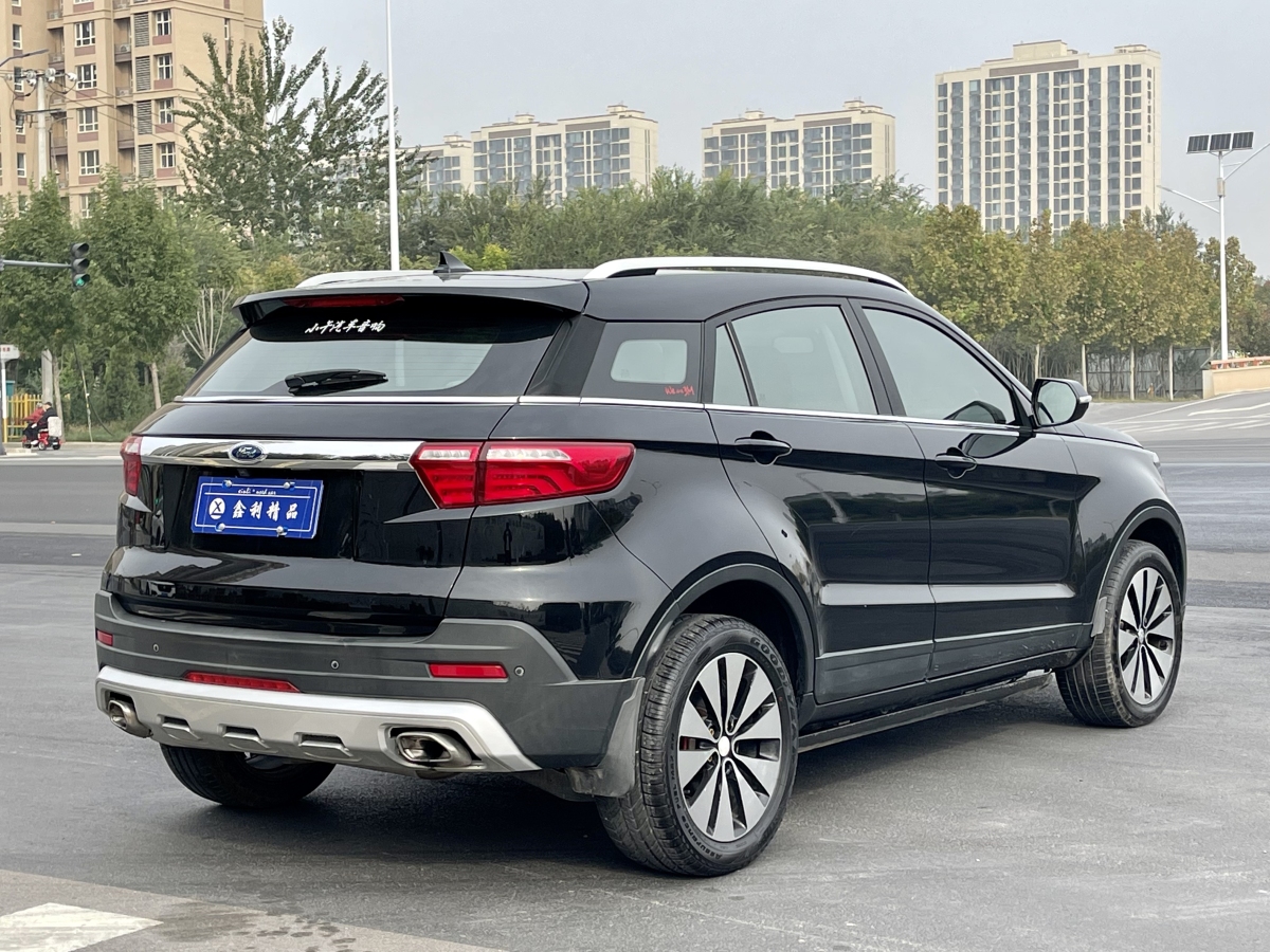 福特 領(lǐng)界  2019款 EcoBoost 145 CVT鉑領(lǐng)型圖片