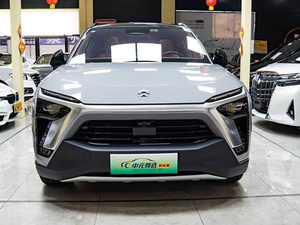 蔚來 ES8  2020款 415KM 基準(zhǔn)版 七座版圖片