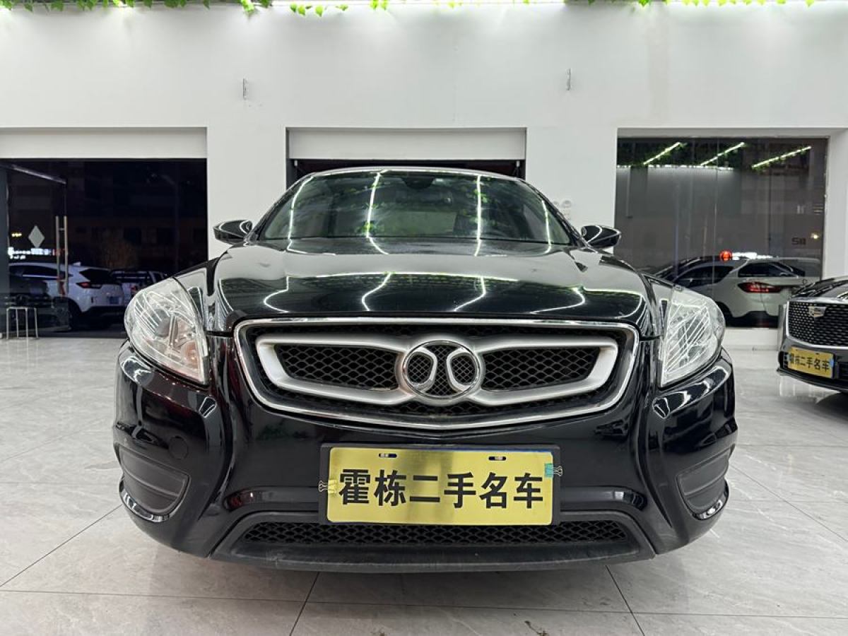 北汽紳寶 D50  2014款 1.5L CVT標(biāo)準(zhǔn)版圖片