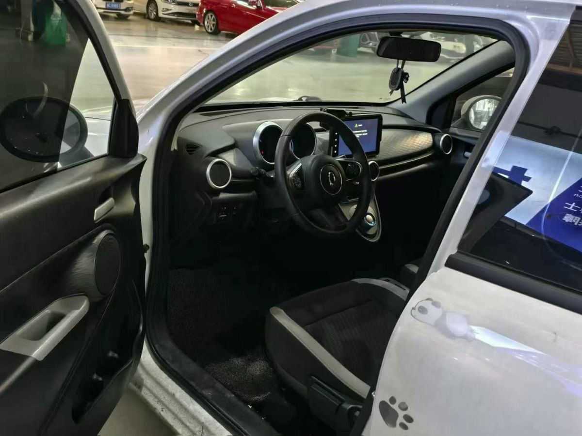 歐拉 歐拉黑貓  2021款 2021款 301km 基礎型圖片