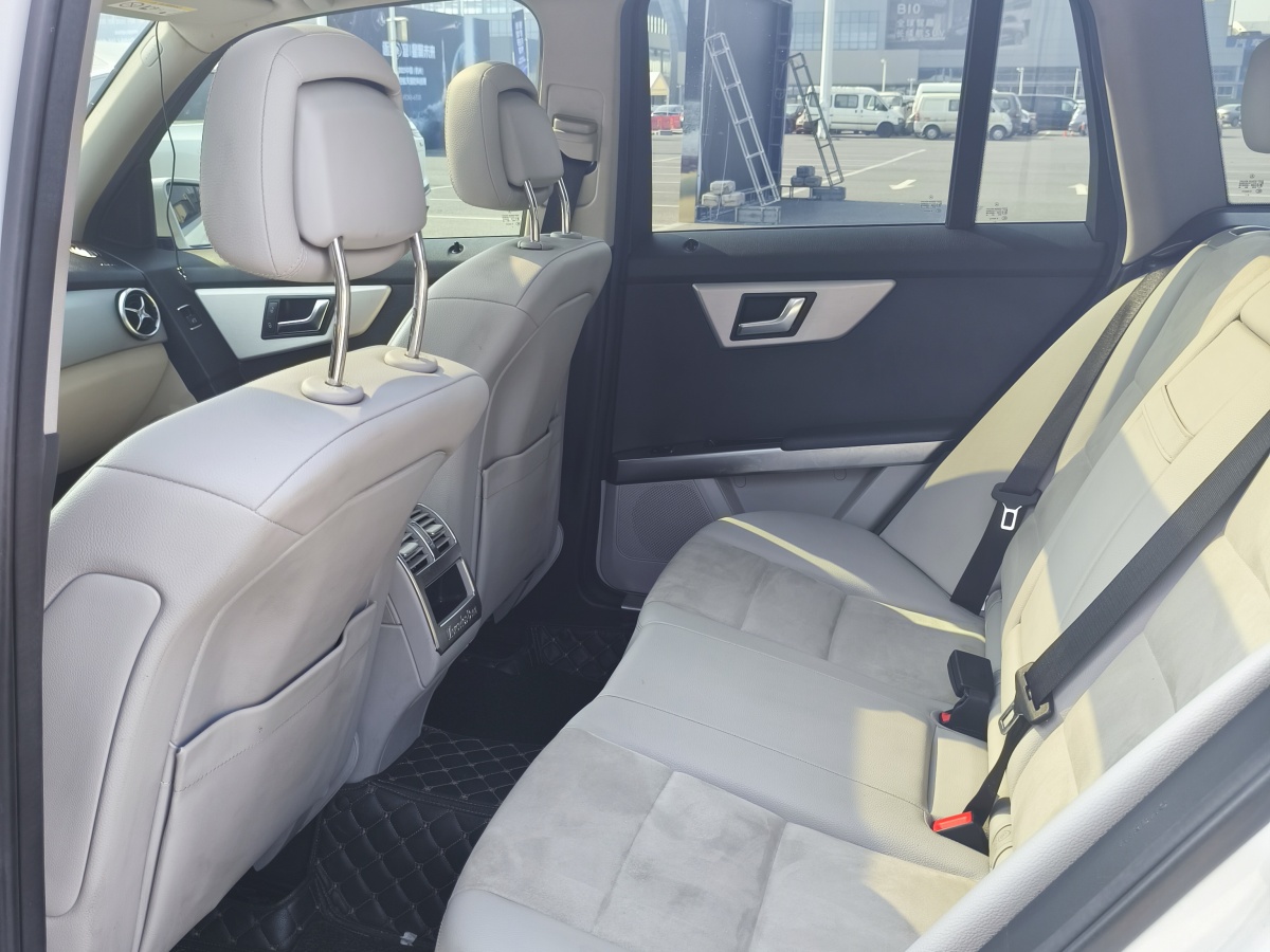 奔馳 奔馳GLK級  2015款 GLK 260 4MATIC 動感型 極致版圖片