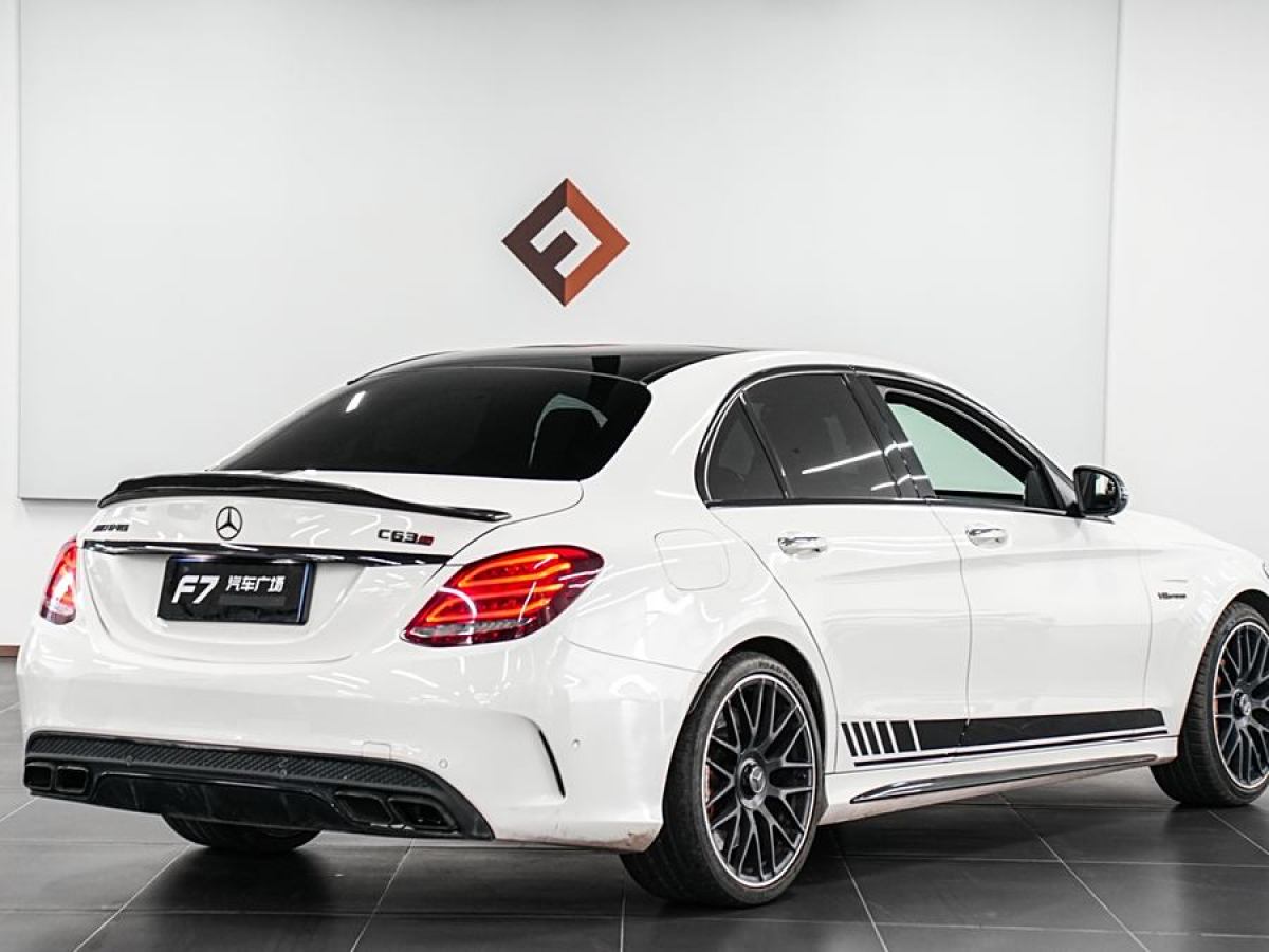 奔馳 奔馳C級(jí)AMG  2015款 AMG C 63 S圖片