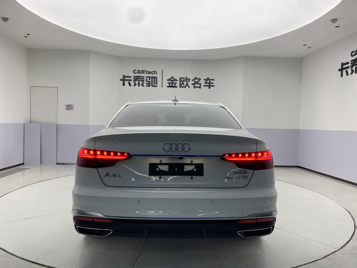 奧迪 奧迪A4L  2022款 40 TFSI 時(shí)尚動(dòng)感型圖片