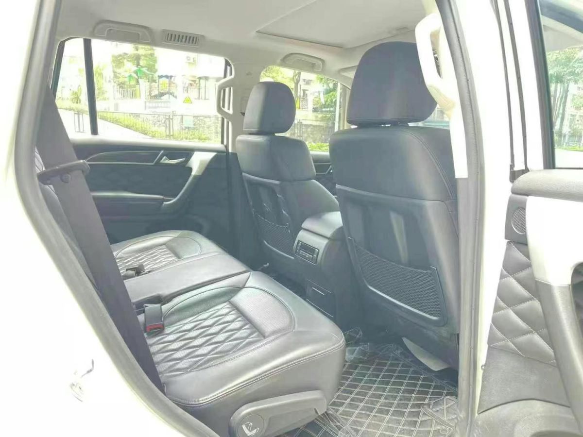 哈弗 H9  2022款 2.0T 汽油四驅(qū)全能型 5座圖片