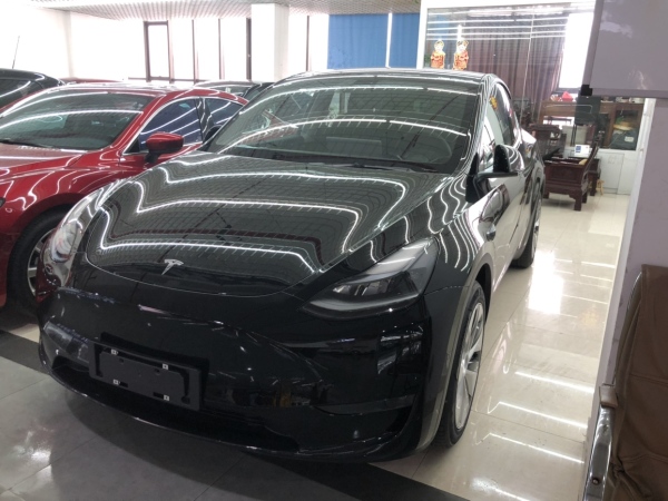 特斯拉 Model Y  2021款 标准续航后驱升级版