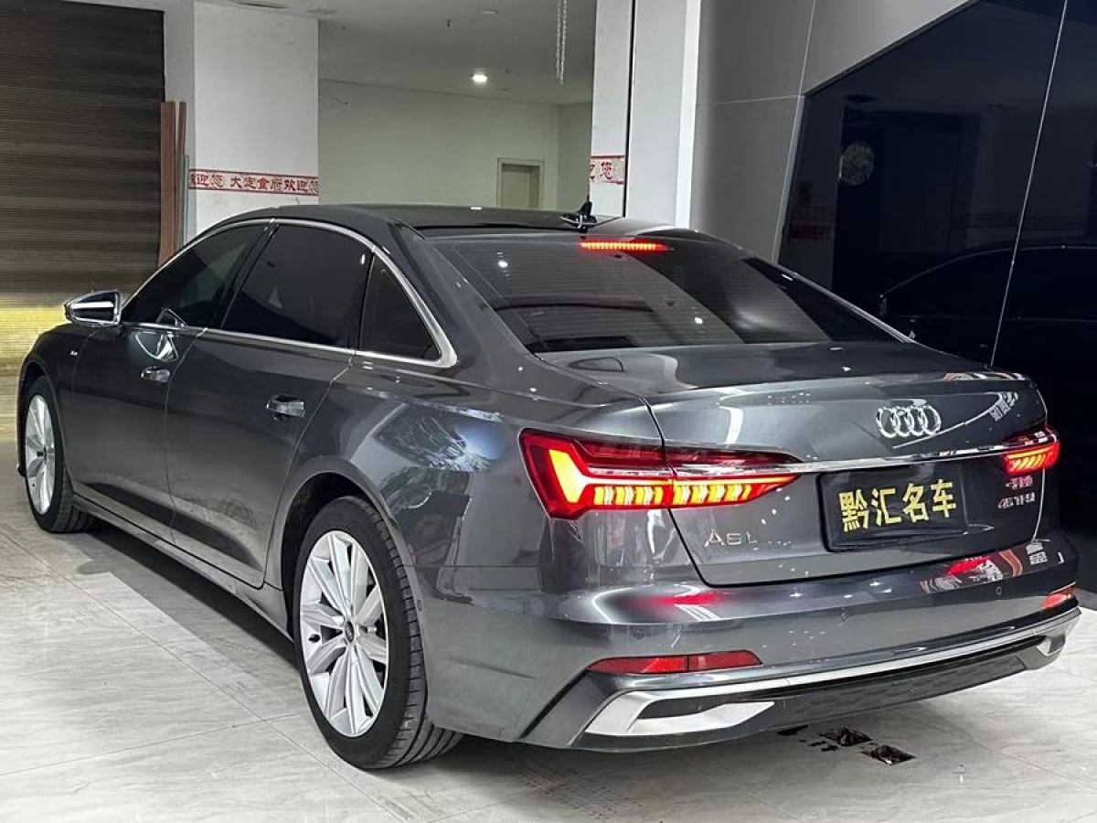 奧迪 奧迪A6L  2023款 改款 45 TFSI 臻選動(dòng)感型圖片