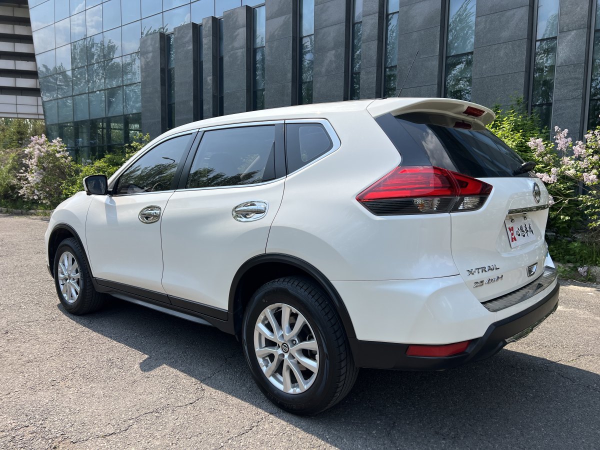 2018年1月日產(chǎn) 奇駿  2017款 2.0L CVT舒適版 2WD