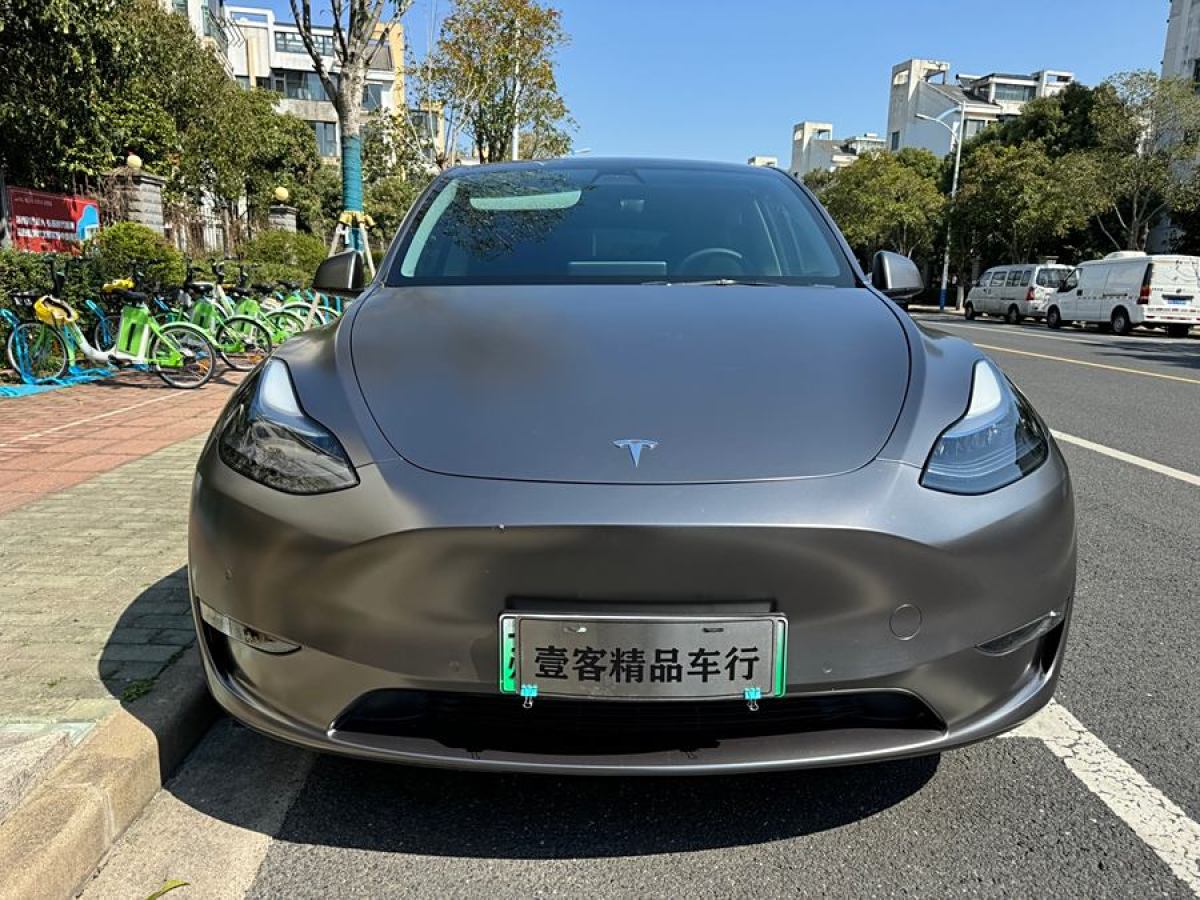 2022年9月特斯拉 Model Y  2022款 改款 長(zhǎng)續(xù)航全輪驅(qū)動(dòng)版