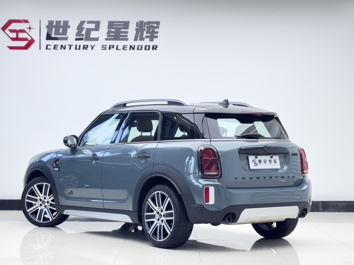 2023年6月MINI COUNTRYMAN  2023款 改款 2.0T COOPER S ALL4 鑒賞家