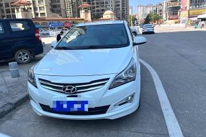 瑞納 現(xiàn)代 1.4L 自動領(lǐng)先型GLX