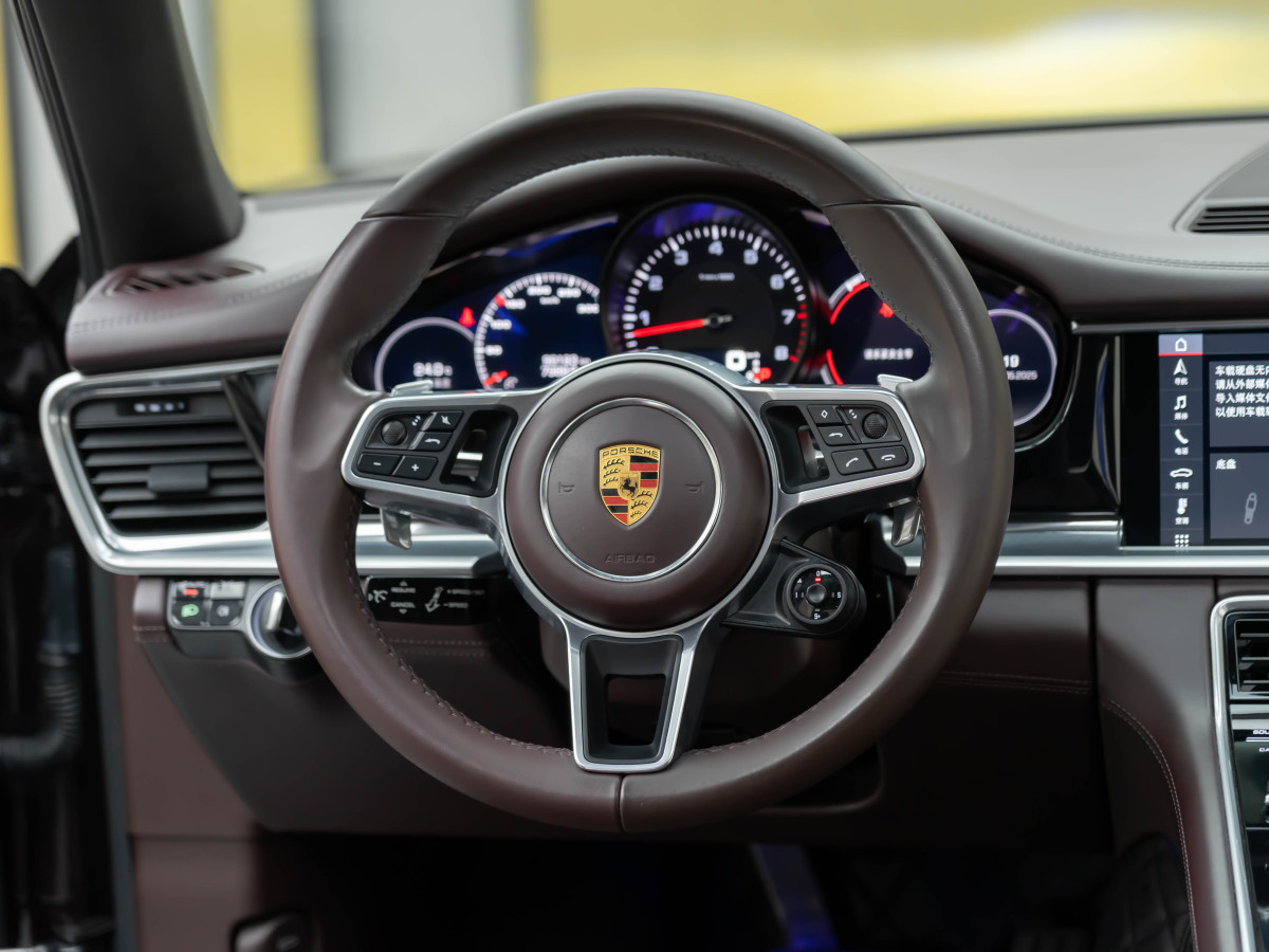 保時(shí)捷 Panamera  2019款 Panamera 行政加長(zhǎng)版 2.9T圖片