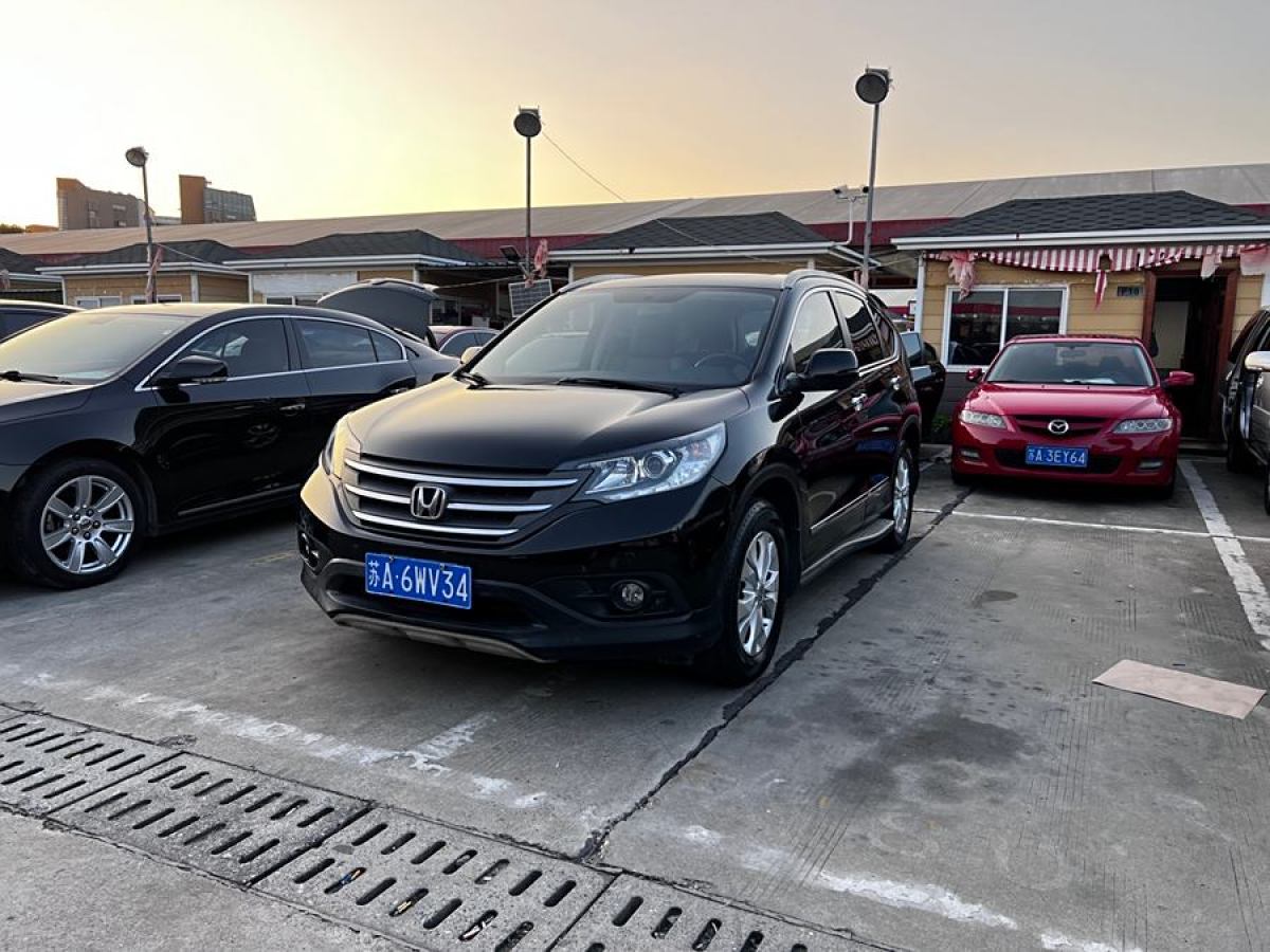 2012年12月本田 CR-V  2013款 2.4L 四驅(qū)尊貴導(dǎo)航版