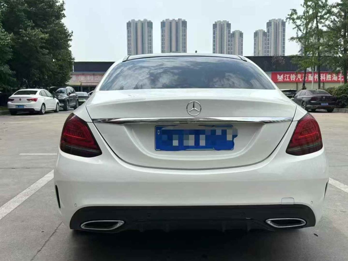奔馳 奔馳C級(jí)  2021款 C 300 L 運(yùn)動(dòng)版圖片