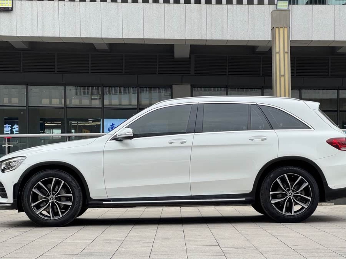 奔馳 奔馳GLC  2018款 改款 GLC 300 4MATIC 動感型圖片