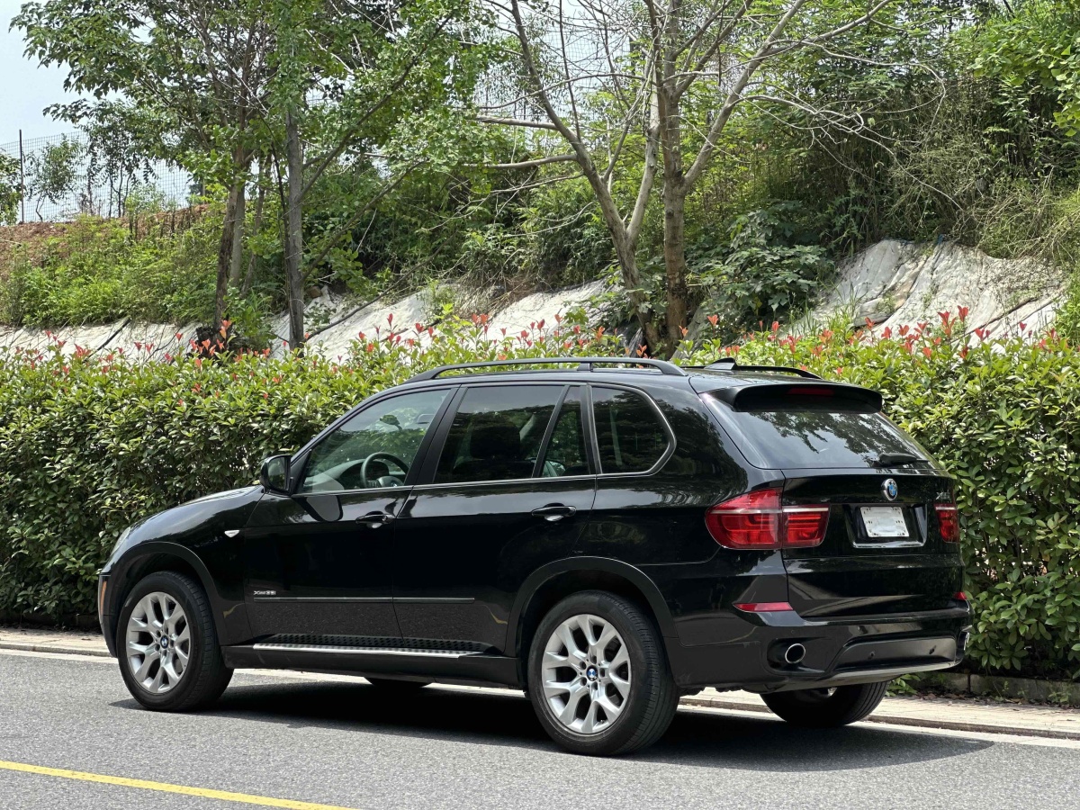 寶馬 寶馬X5  2011款 xDrive35i 領(lǐng)先型圖片