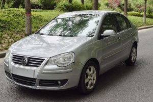 Polo 大眾 勁取 1.6L 手動雅致版
