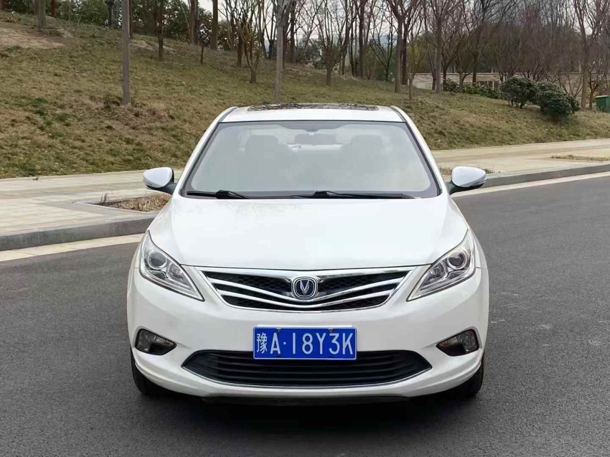 長安 逸動  2014款 1.6L 自動豪華型圖片