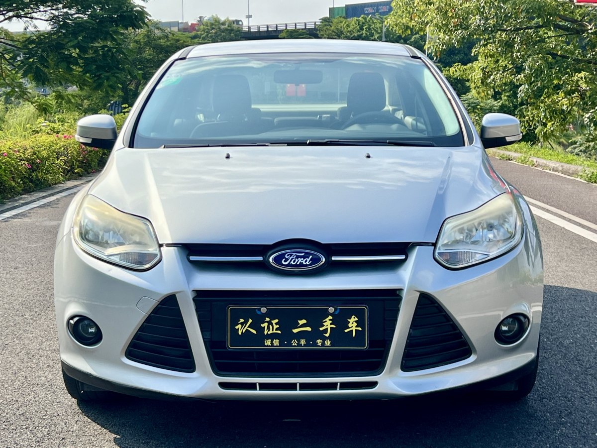 福特 福克斯  2012款 三廂 1.6L 自動舒適型圖片