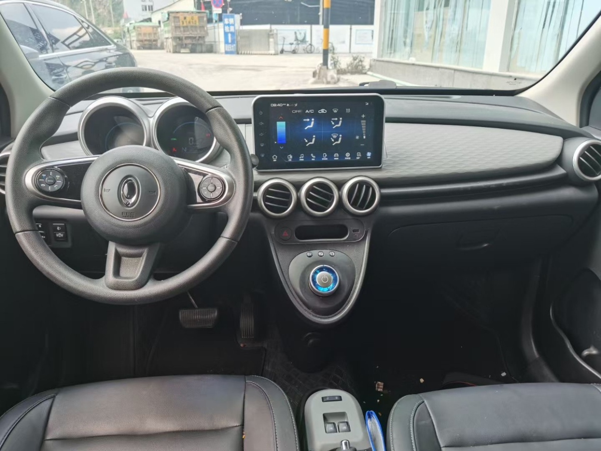 歐拉 歐拉黑貓  2021款 2021款 351km 豪華型圖片