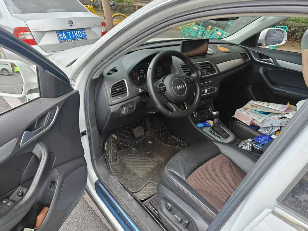 奧迪 奧迪Q3  2018款 30 TFSI 時尚型典藏版圖片