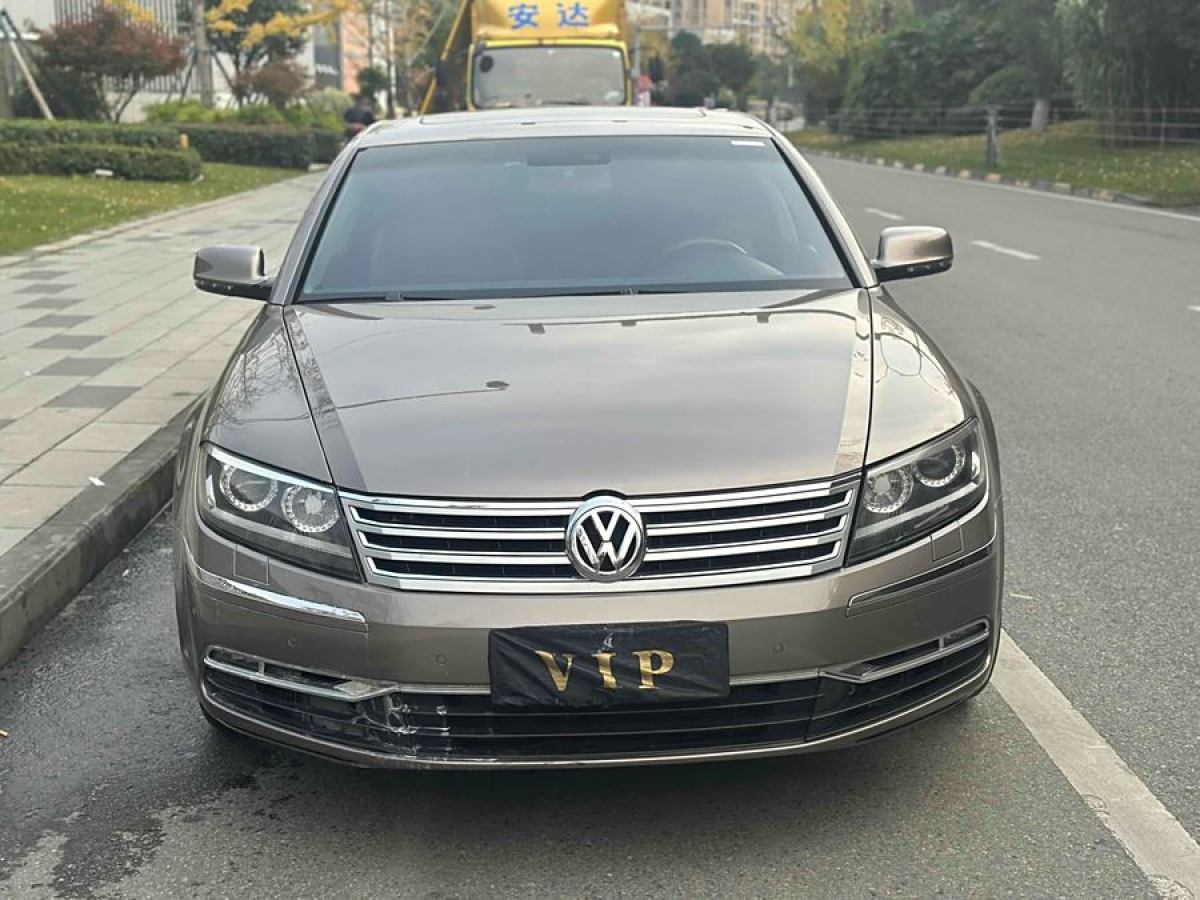 大眾 輝騰  2011款 3.6L V6 5座加長(zhǎng)舒適版圖片