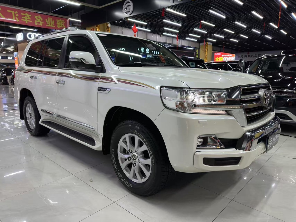 豐田 蘭德酷路澤  2016款 4.0L 中東版圖片