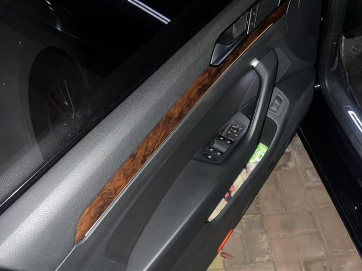 大眾 邁騰  2018款 330TSI DSG 尊貴型圖片
