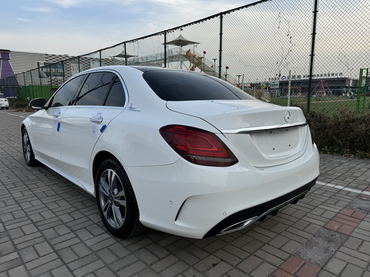 奔馳 奔馳C級  2021款 C 200 L 時尚型運動版圖片