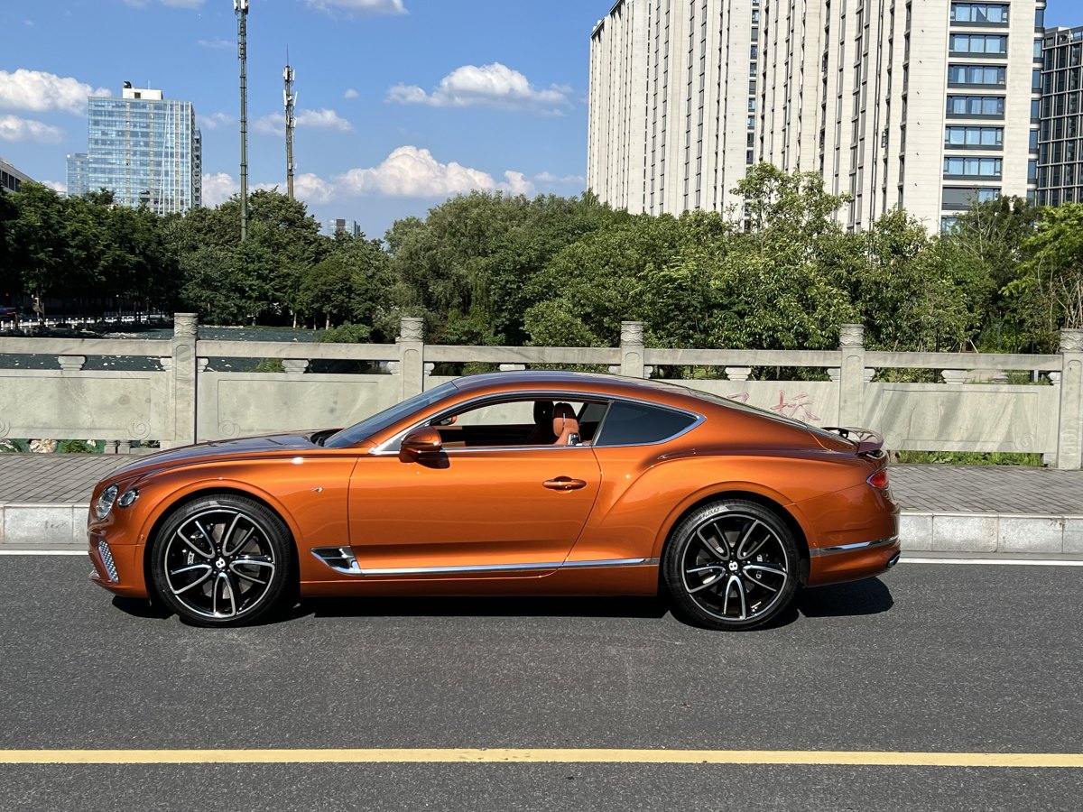 賓利 歐陸  2020款 4.0T GT V8圖片