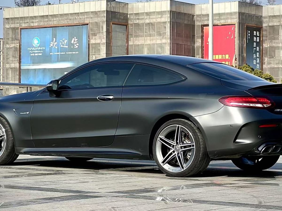 奔馳 奔馳C級(jí)AMG  2021款 AMG C 63 轎跑車圖片