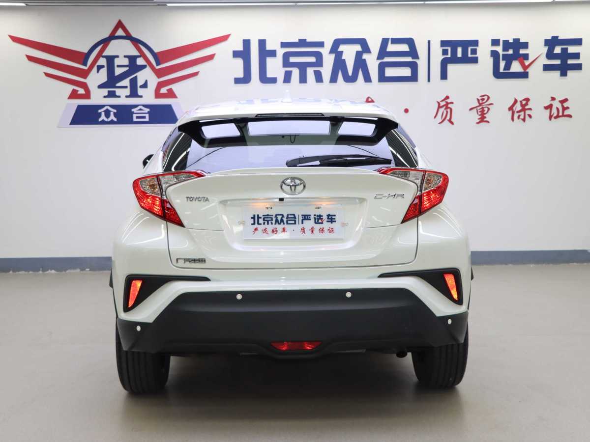 2020年12月豐田 C-HR  2020款 2.0L 領(lǐng)先版