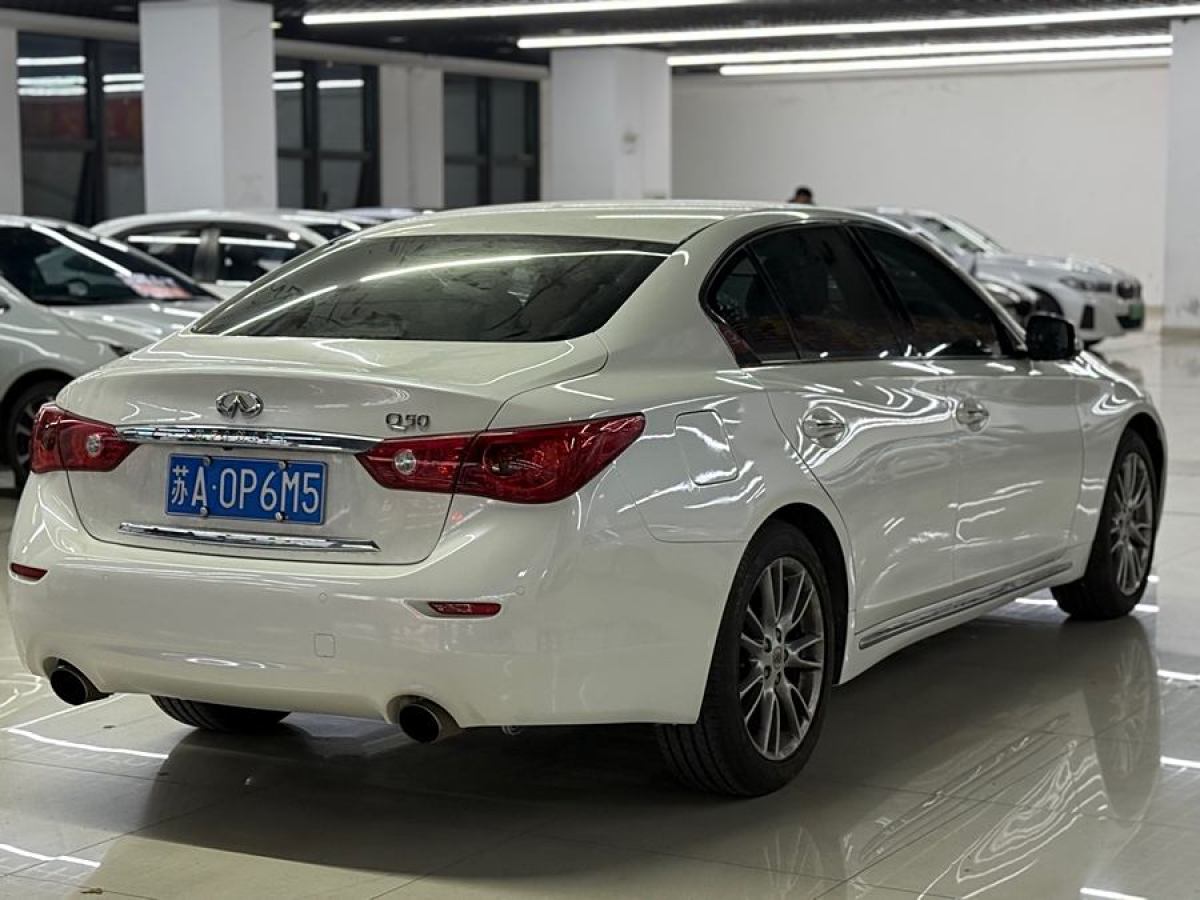 英菲尼迪 Q50L  2016款 2.0T 舒適版圖片