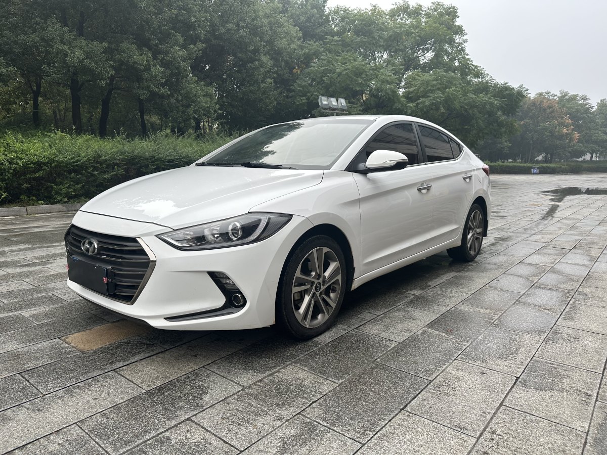 現(xiàn)代 領(lǐng)動  2018款 1.6L 自動15周年特別版圖片