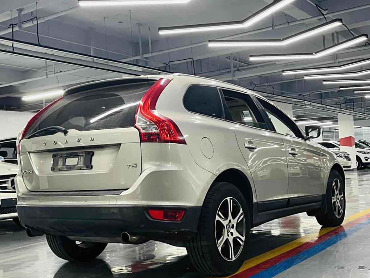 沃爾沃 XC60  2013款 T5 舒適版圖片