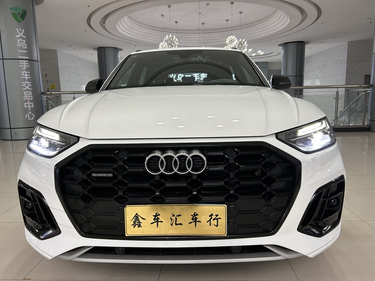 奧迪 奧迪Q5L  2023款 40T 豪華動感型圖片