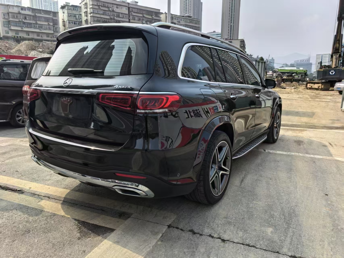 奔馳 奔馳GLS  2022款 改款二 GLS 450 4MATIC 時尚型圖片