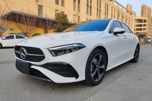 奔馳A級(jí) 奔馳 A 200 L 時(shí)尚型