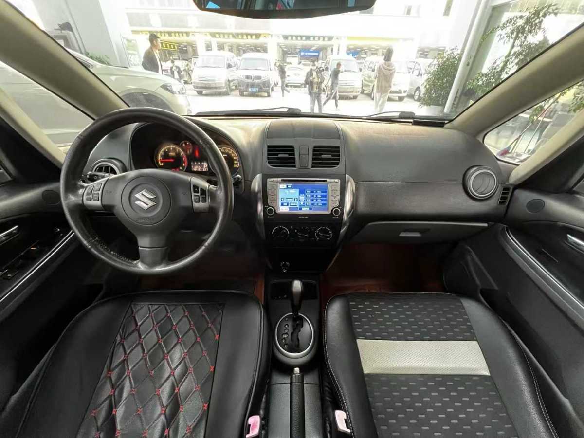 2012年1月鈴木 天語  2011款 SX4 1.6L 兩廂運(yùn)動型