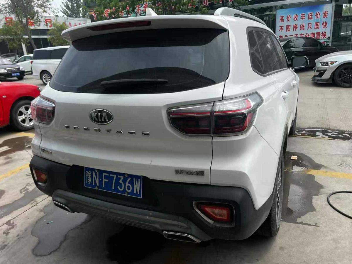 起亞 智跑  2018款 2.0L 手動(dòng)時(shí)尚版圖片